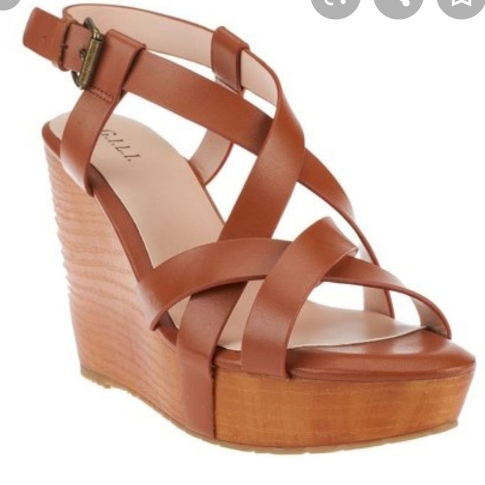 G.I.L.I. Brenda Wood Grain Wedge Sandals NWOT